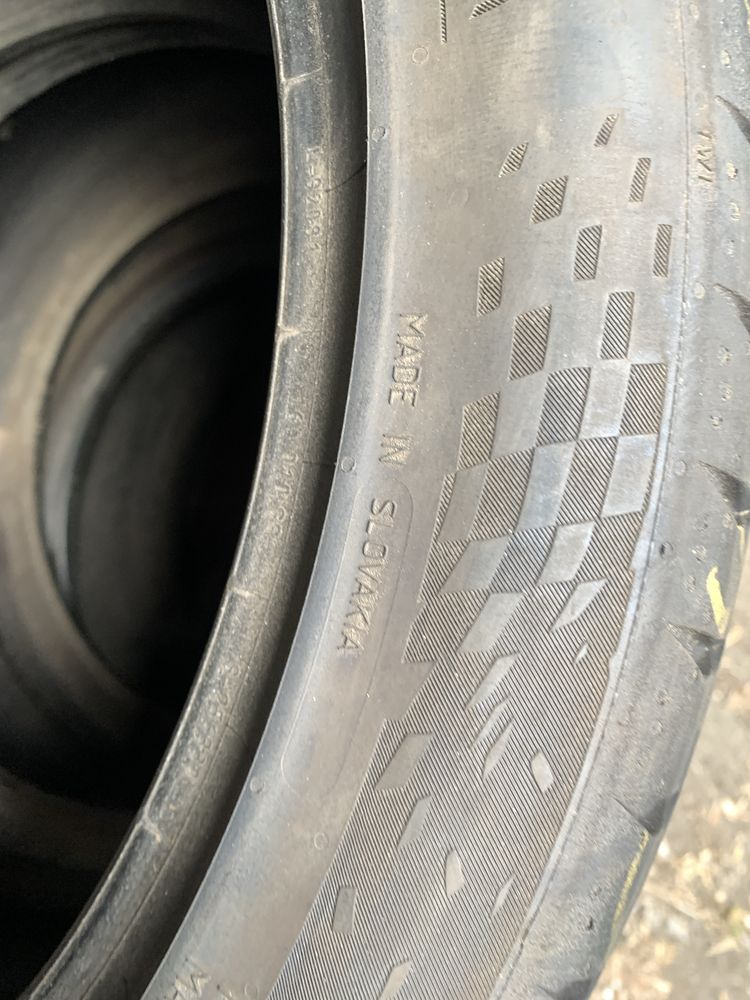 Распаровка 255/40 R19 Continental SportContact 7