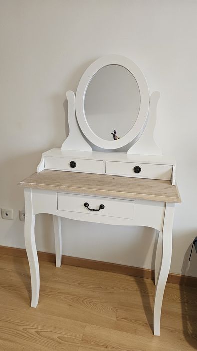 Toucador com espelho