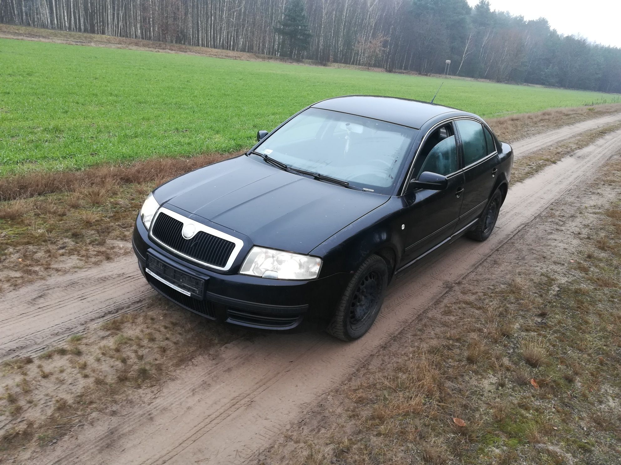 Skoda superb 1. 9 AWX cała na części kod 9910