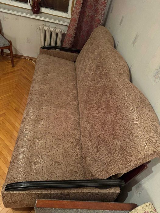 Віддам безкоштовно меблі