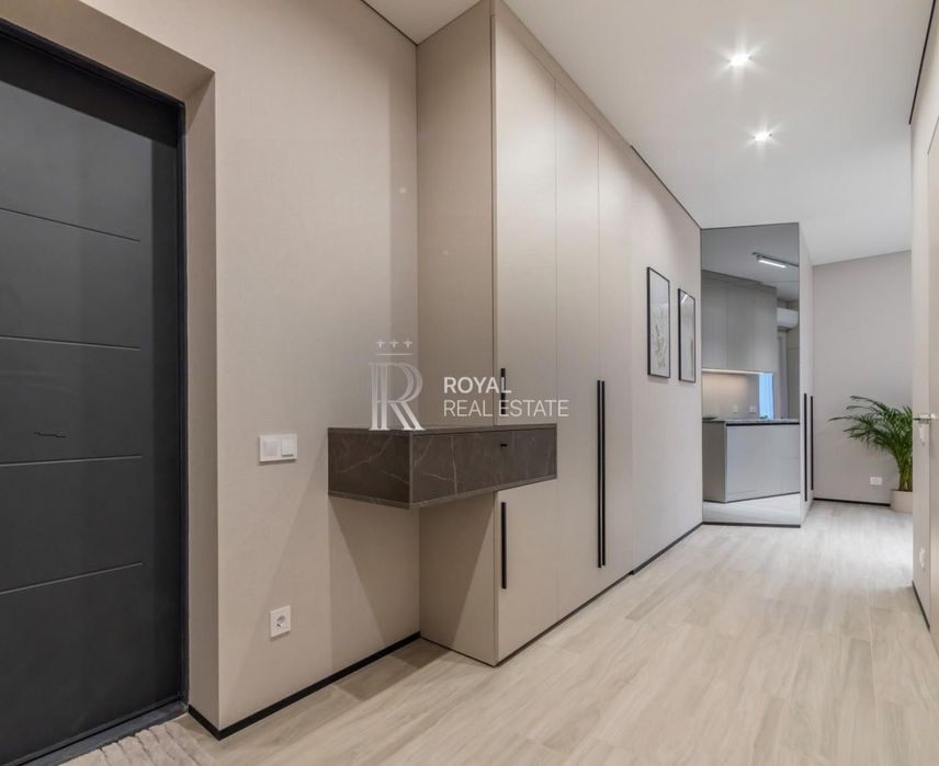 Продаж квартири Київ 2к 43м2 ЖК Новопечерська Вежа вул Михайла Бойчука