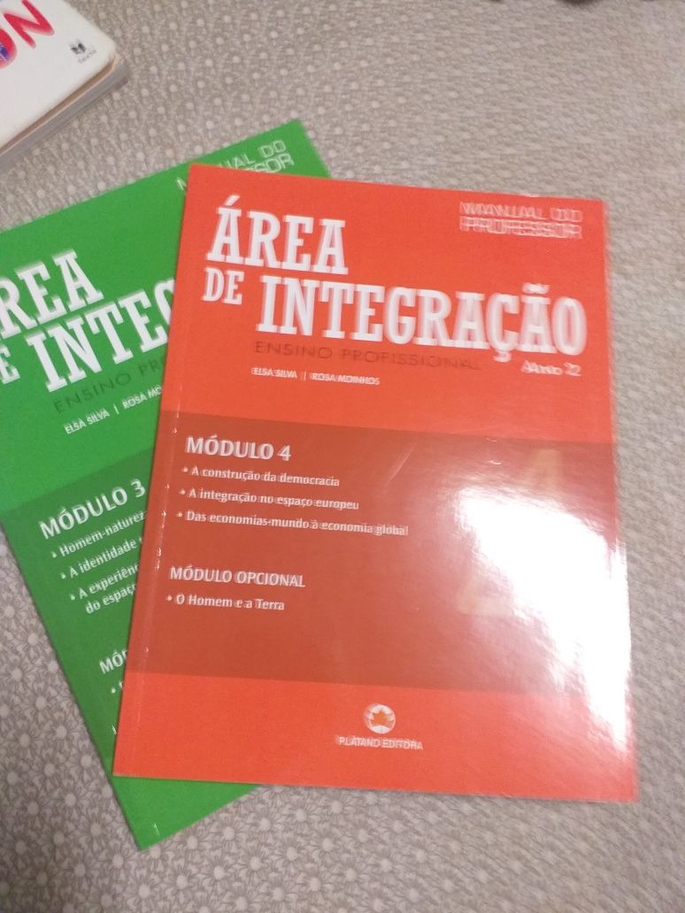 Livros diversos, ensino proficional