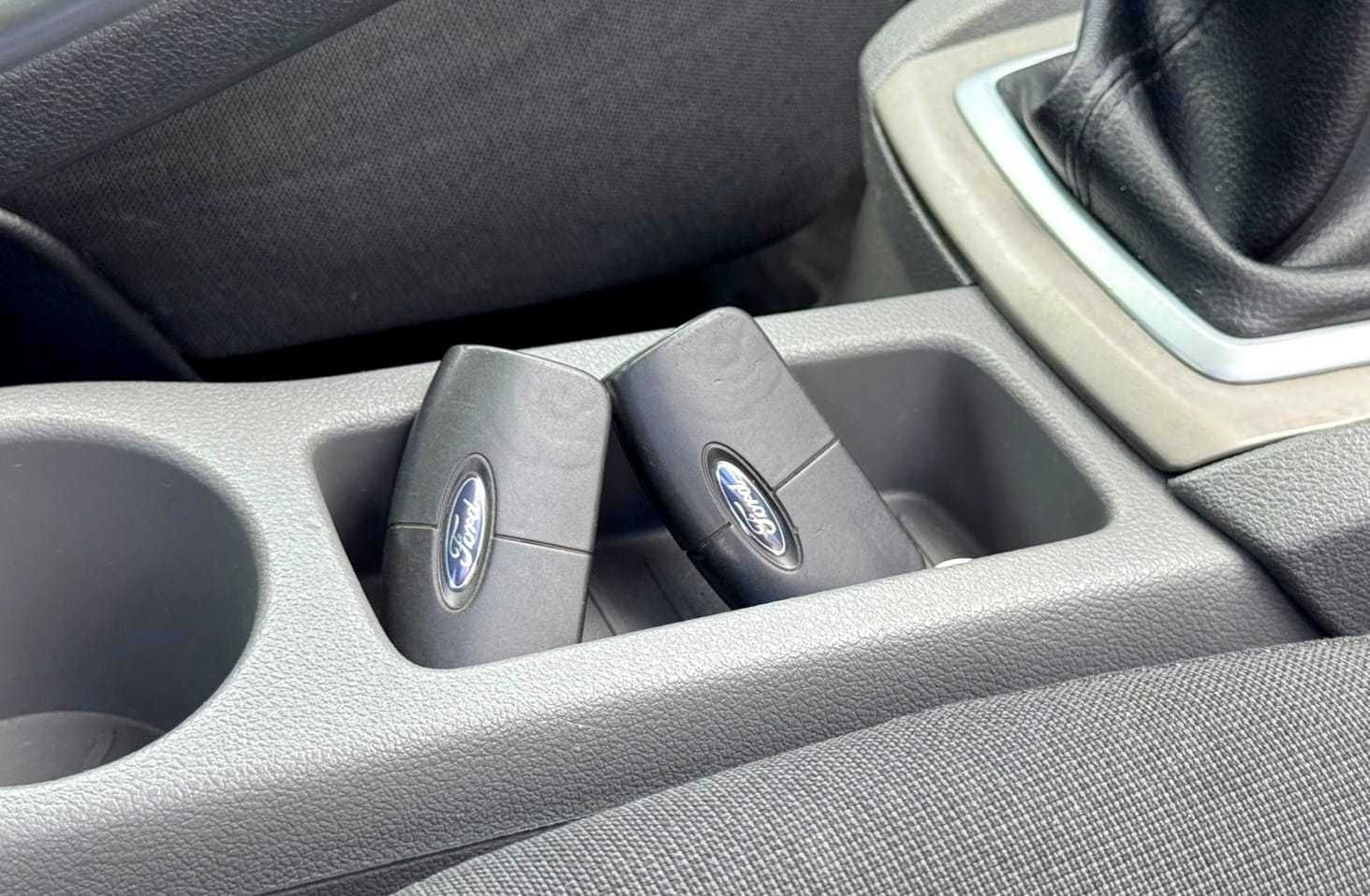 Ford Focus II 1.6 TDCi- Garantia Incluída