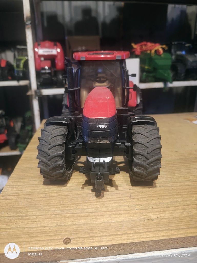 Bruder traktor case puma