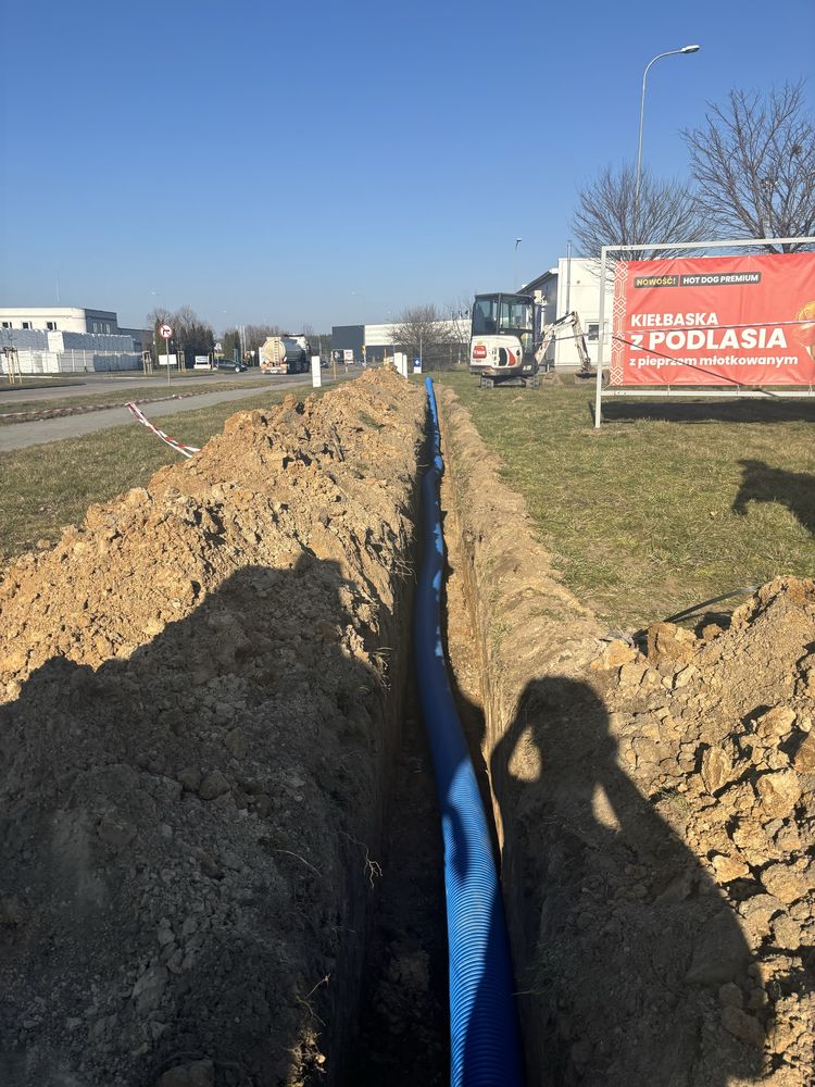 USŁUGi minikoparka Przeciski kretem fi110  fi 200