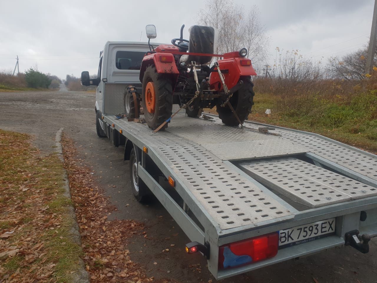 Евакуатор Здолбунів Автовоз Лафета Лавета Эвакуатор