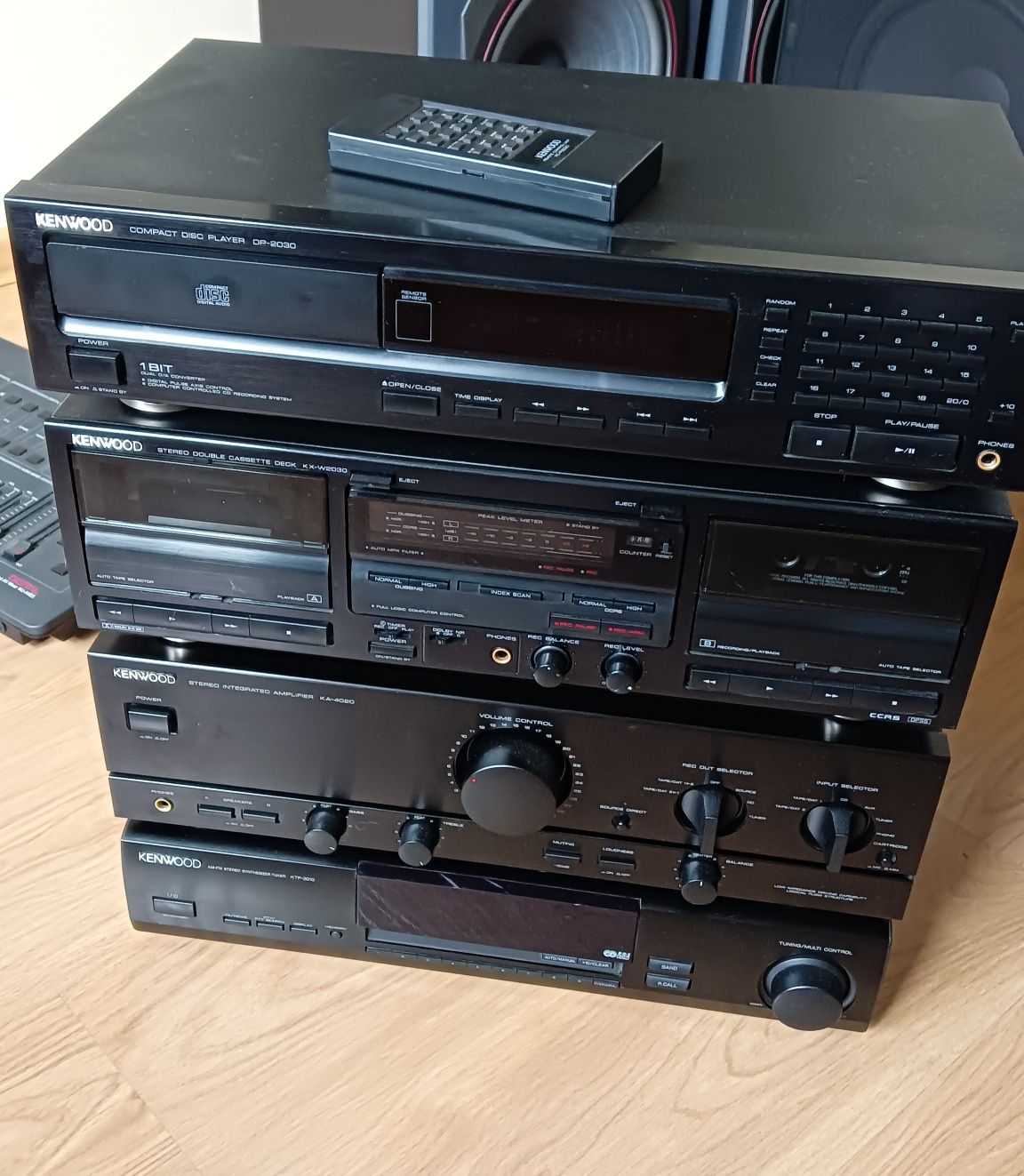 Magnetofon  tuner CD wzmacniacz Kenwood