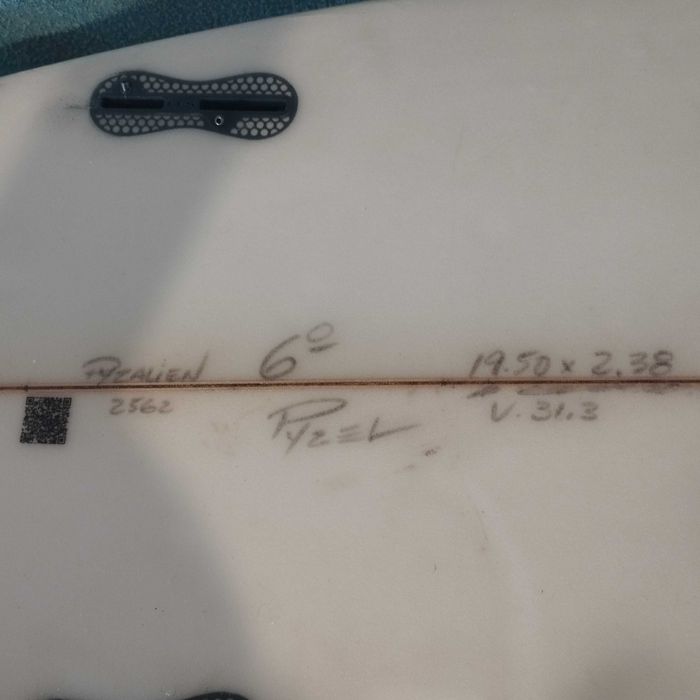 Prancha de surf PYZEL 6'0