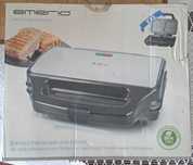 Opiekacz do kanapek XXL 900W Emerio ST-109562