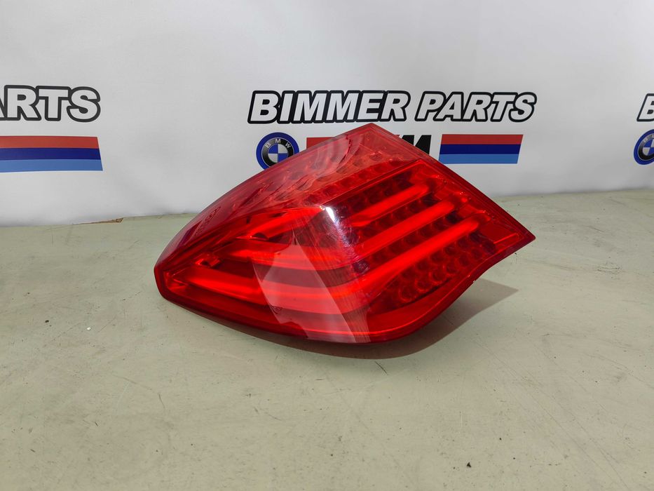 Farolim esquerdo painel BMW série 7 F01/F02/F03/F04