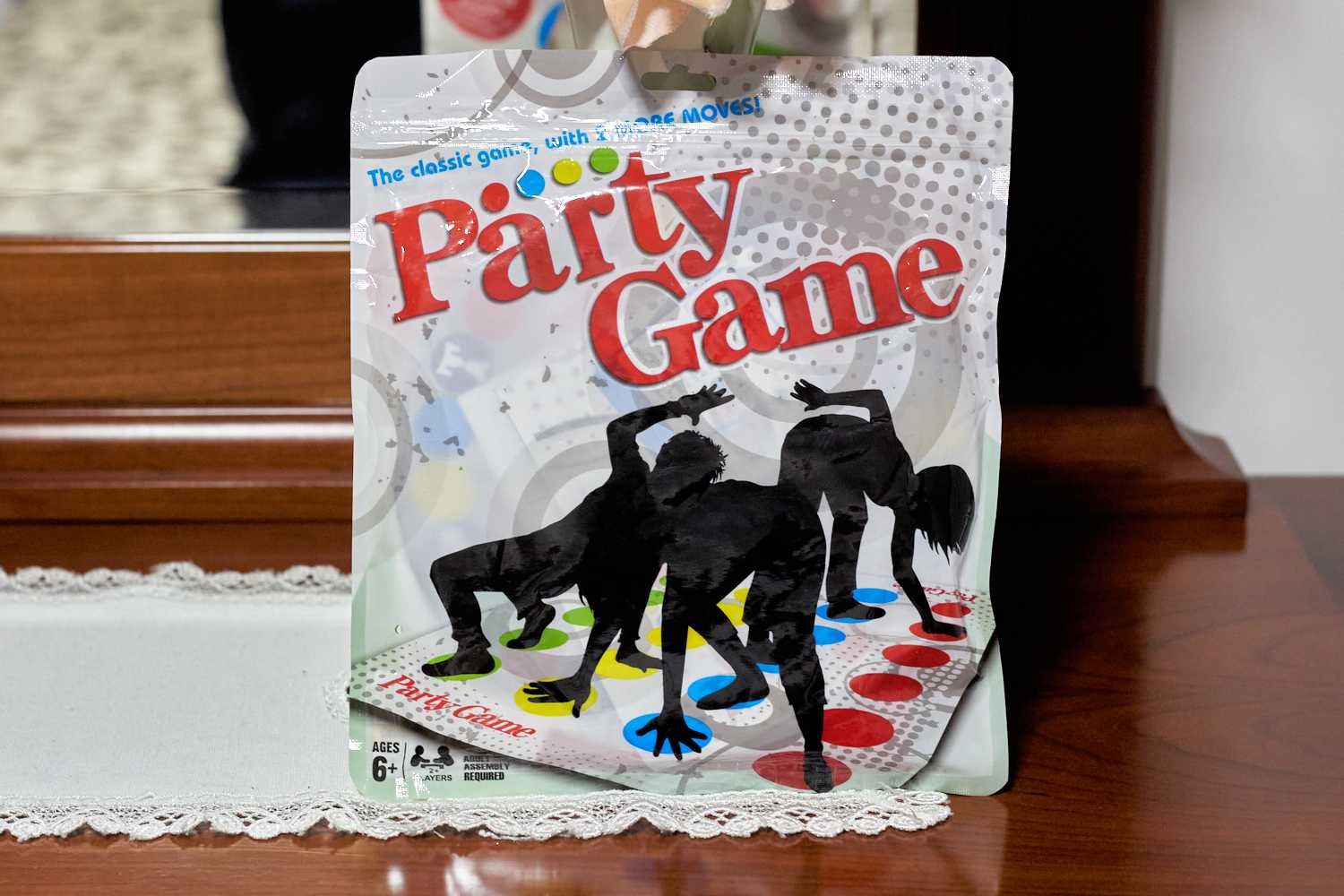 Party Classic Twister: O Jogo de Festa Numero Um