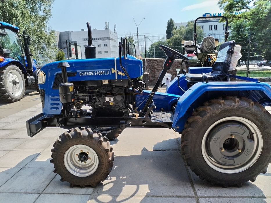 Трактор SHIFENG 240bflu