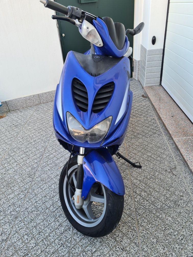 Yamaha Aerox R SuperSports