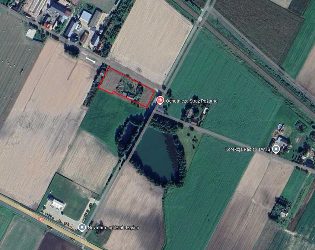 Sprzedam działkę z domem .