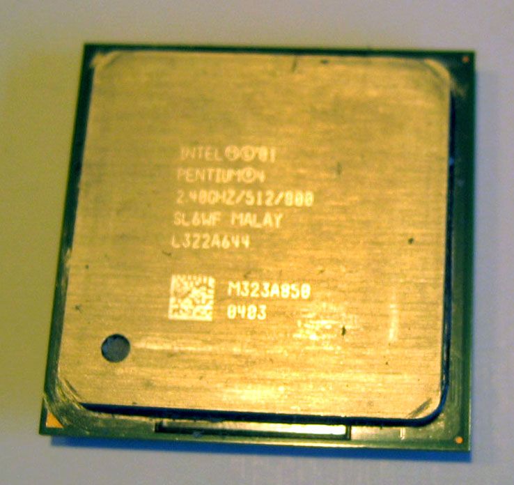 CPU Intel Pentium 4, 2.40GHz/512/800 socket 478