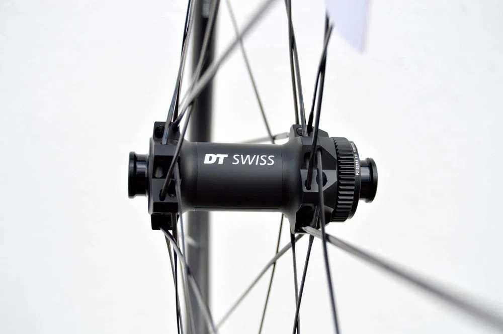 OKAZJA Nowe koła DT SWISS P1850 DISC SPLINE szosowe gravel Tubeless FV
