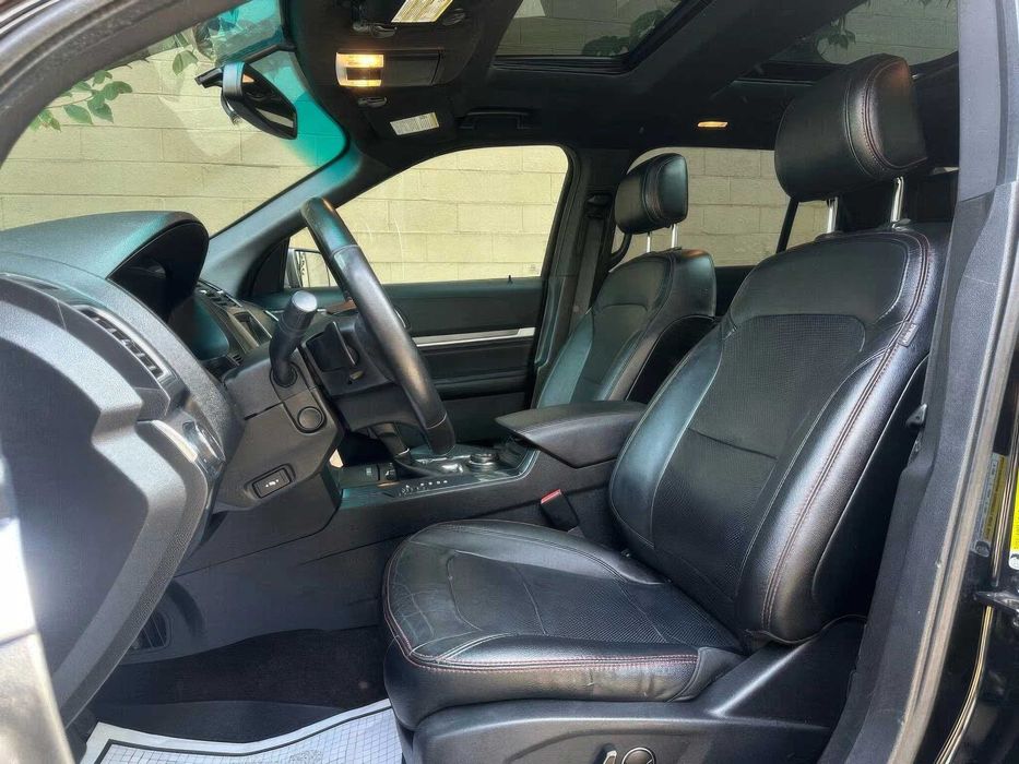 Ford Explorer Sport      2016