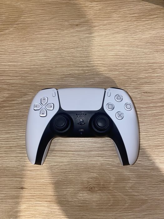 Ps5 Digital + comando