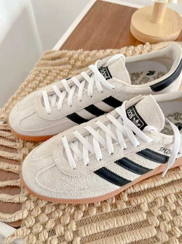 adidas Handball Spezial  (Women's)37⅓