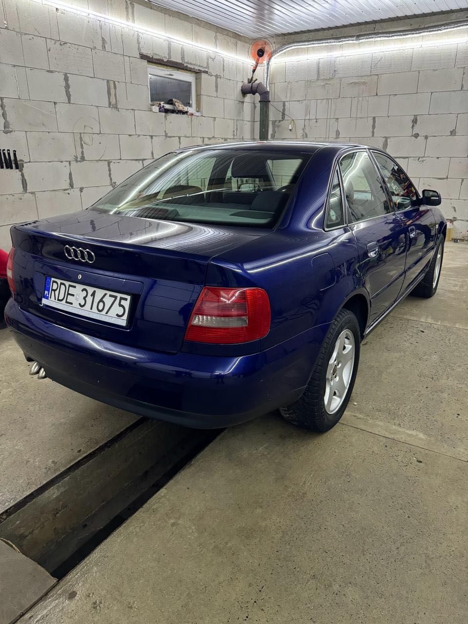 Продам Audi A4 B5 1.9TDI