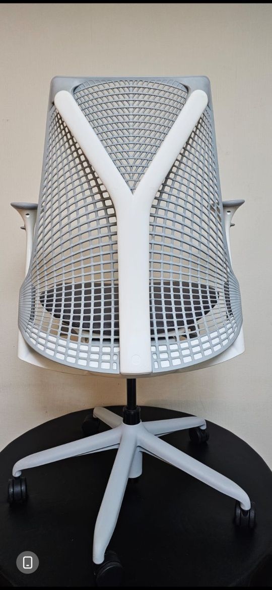 Promoção Cadeira HERMAN MILLER