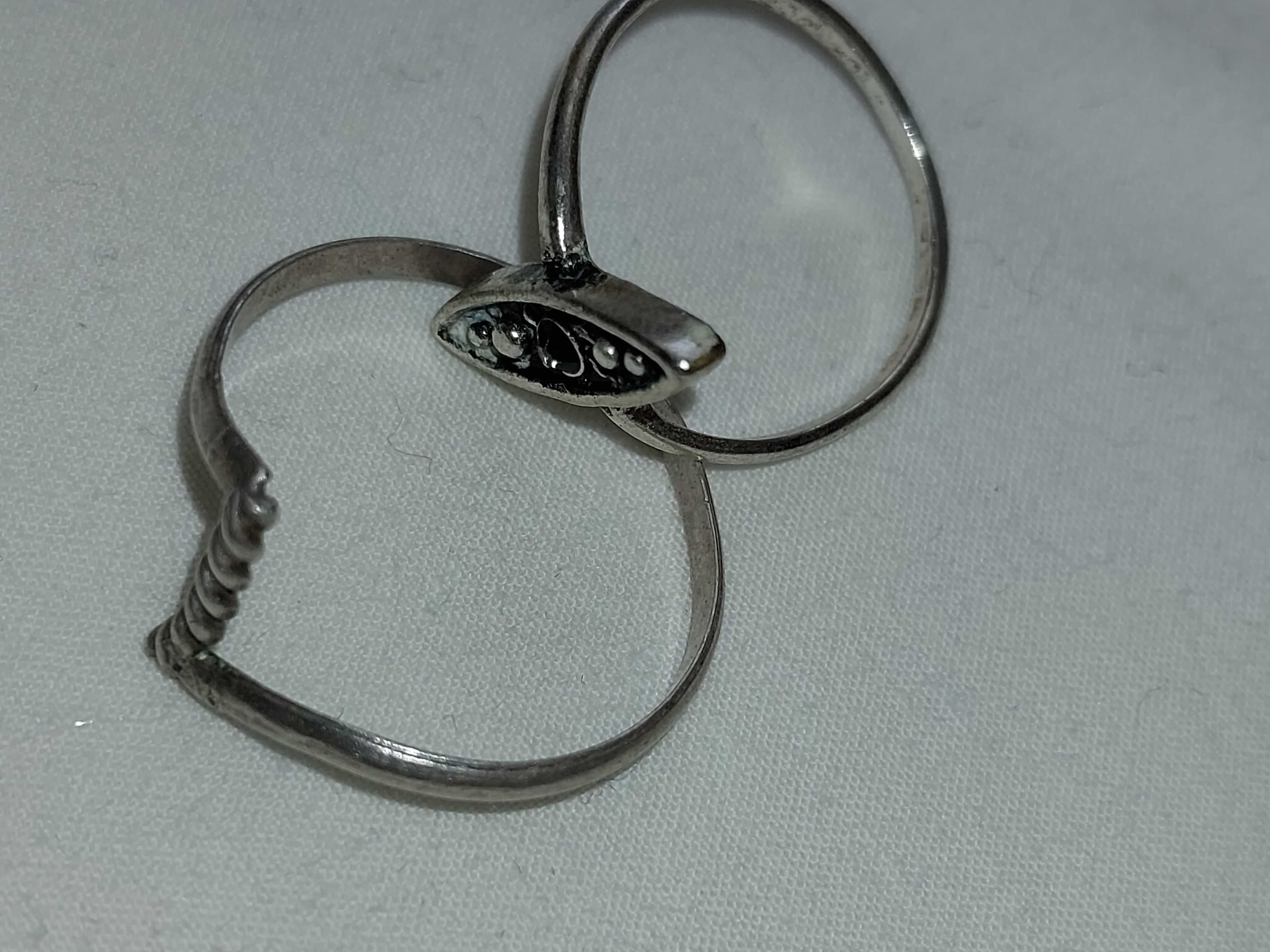 2 pierścionki jetse srebrny 925 i zwykły