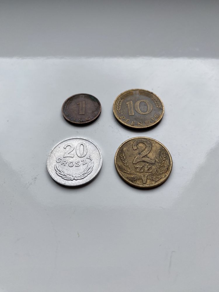 Монета/1+10 Pfennig 1971+1985/20 Groszy 1969/2 Zlotych1988/Deutschland