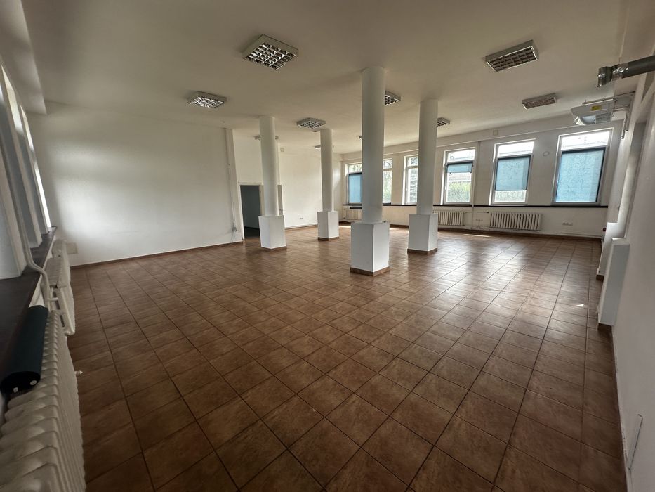 Do wynajecia lokal biurowy-usługowy.(183 m²) Lublin, ul Stefczyka