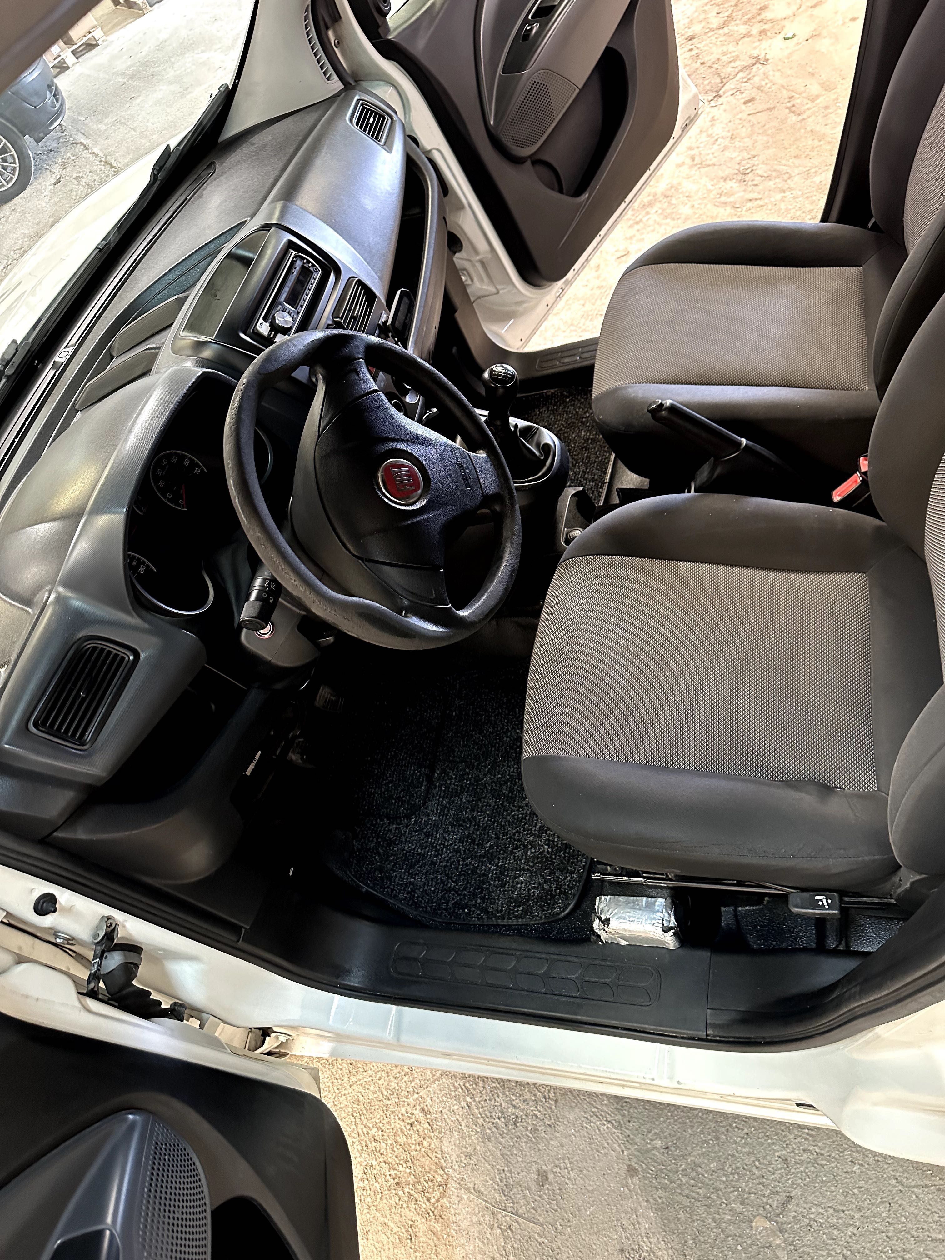 Fiat Doblo 1.3 Multijet 2012 – Económica, Fiável e Bem Estimada