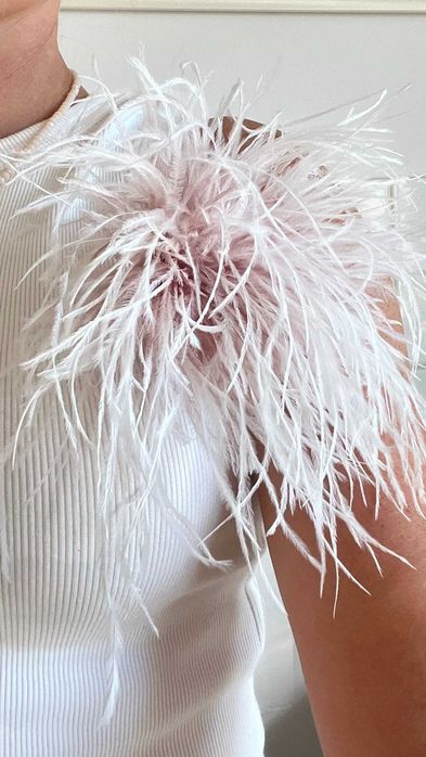 Piękna broszka w kolorze ombre pudrowy róż