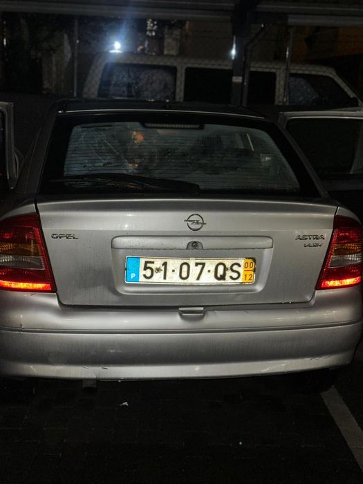 Opel astra 1.4 bom estado