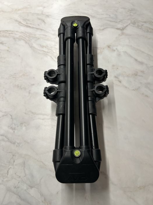 Rod pod Avid Carp Lok Down Compact Pod