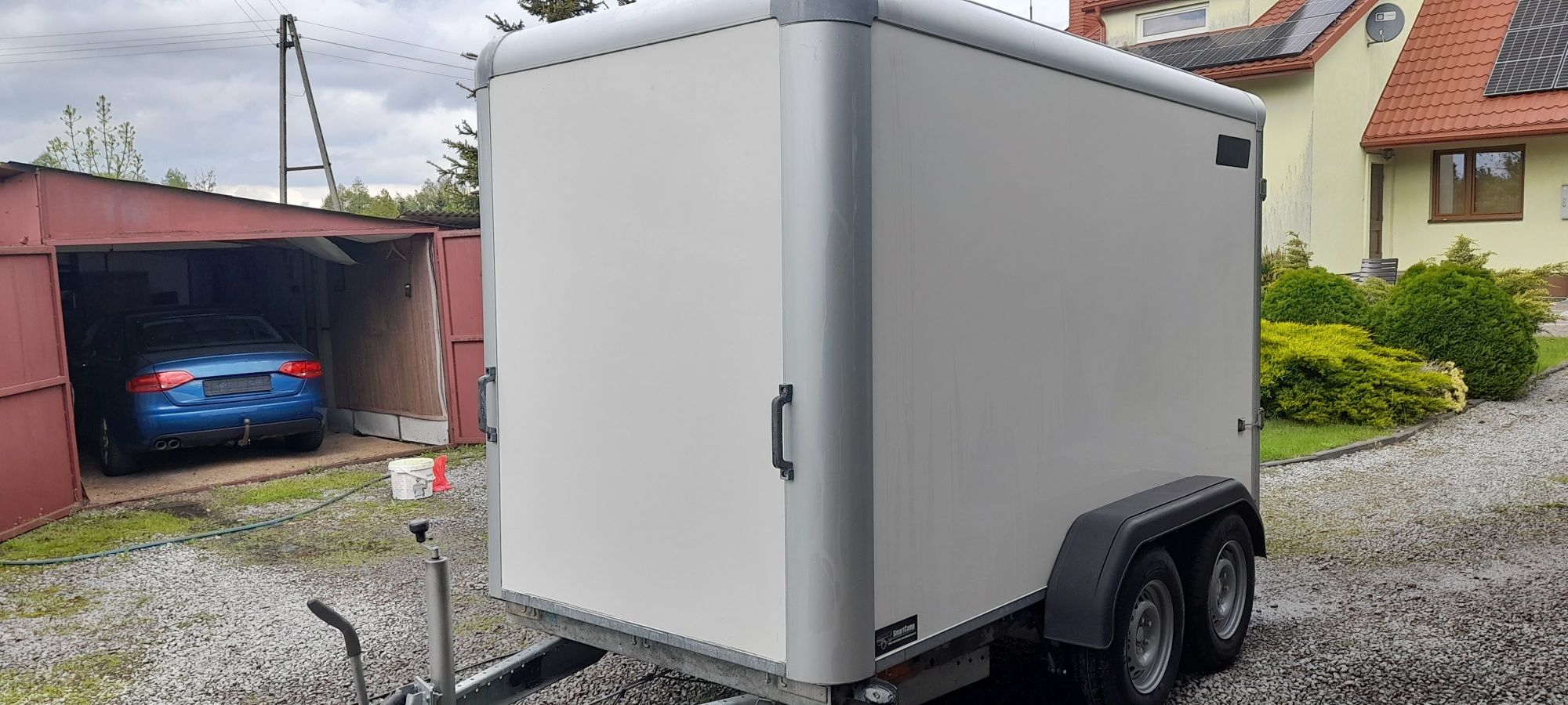 Przyczepa Thule  Dmc 2000 kg