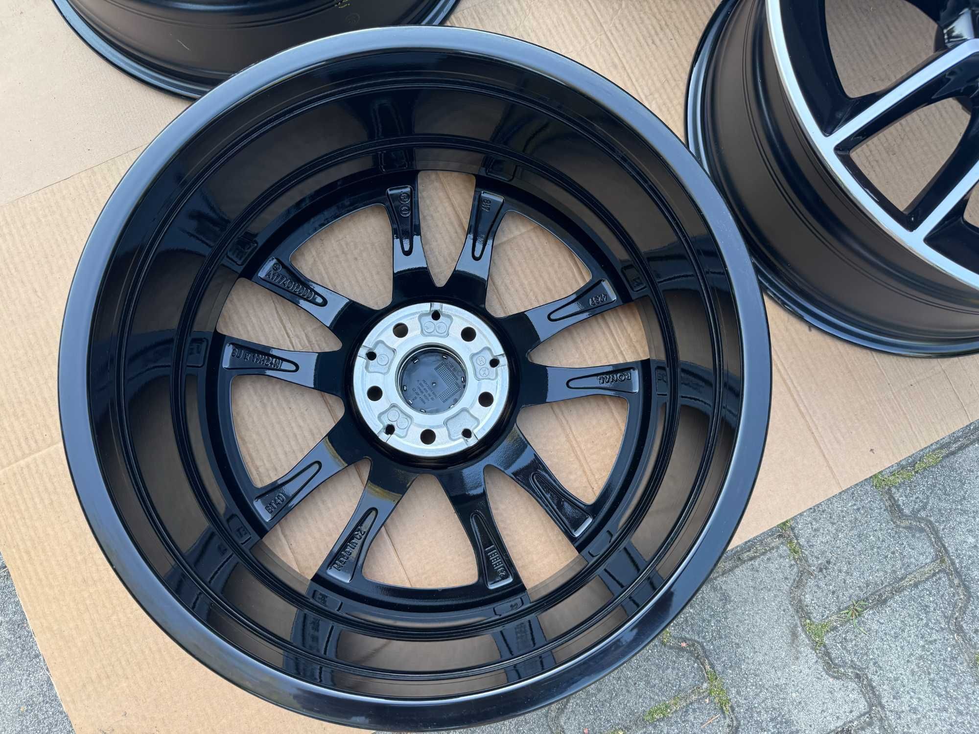 4x Org Felgi alu 19cali MERCEDES A W177 AMG (8JX19 ET40) DEMO 2023r