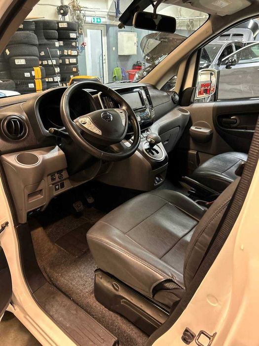 В дорозі! Nissan eNV-200 на 7 місць 2020 року з Європи