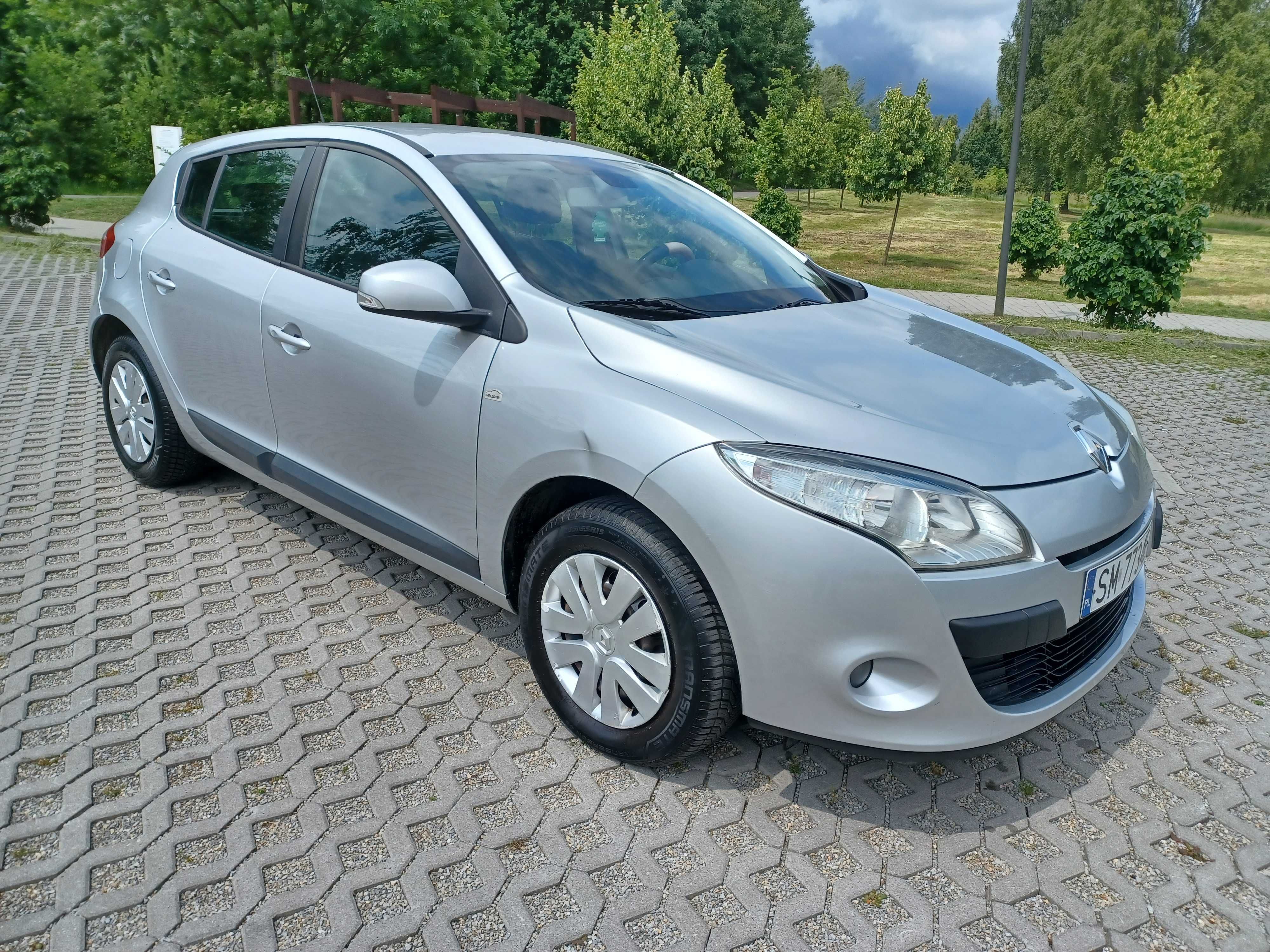 Renault Megane // GAZ // Rok 2012 // Silnik 1.6 16V // Tempomat