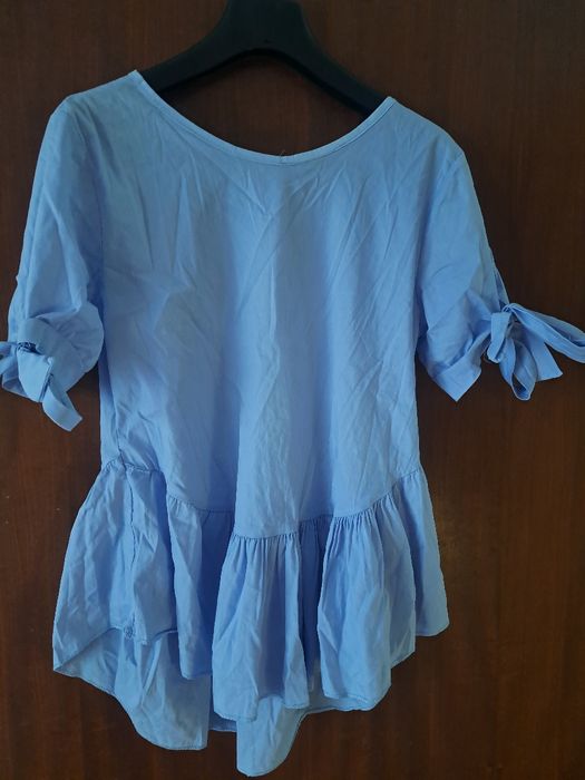 Jak nowa blekitna bluzka Made in Italy butik rozm.S/M