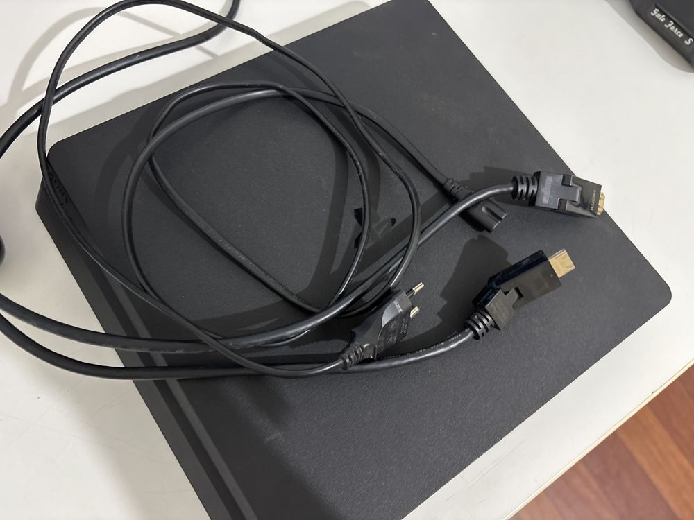 Ps4 com 2 comandos
