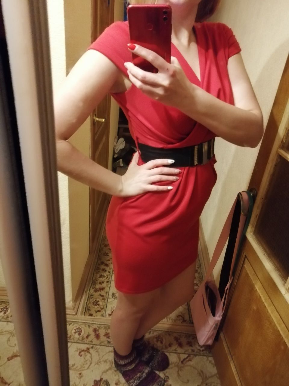 Плаття червоне