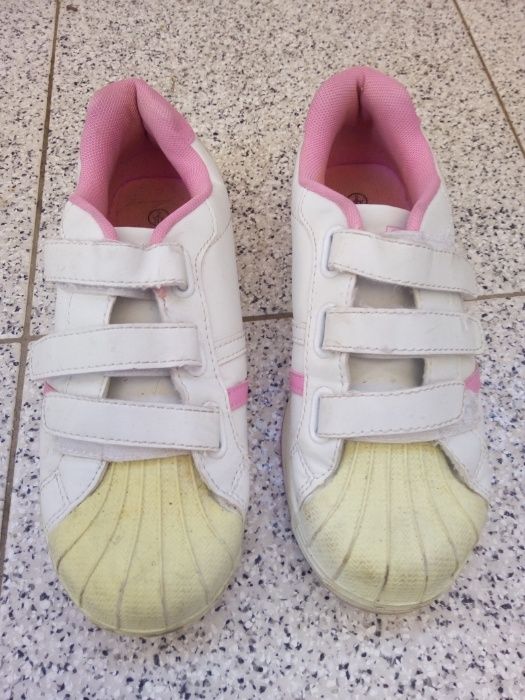 Sapatilhas 34 em otimo estado