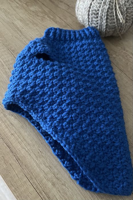 Sweterek dla psa chabrowy Roz.S handmade