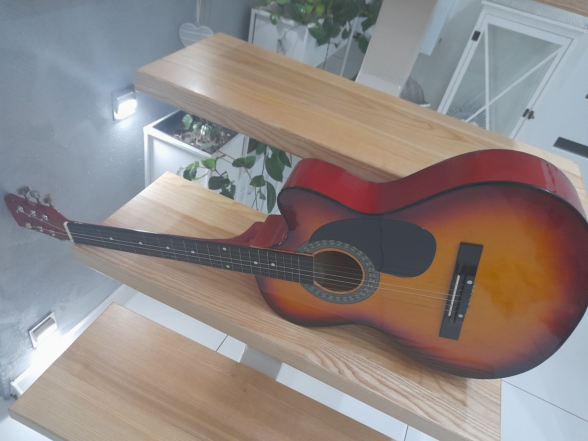 Gitara akustyczna Castelo G3 rozmiar 4/4 kolor podpalany