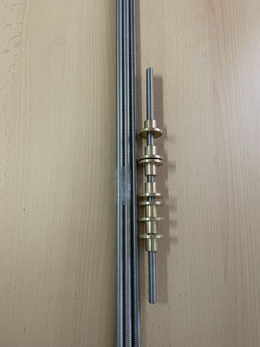 Śruba trapezowa T10