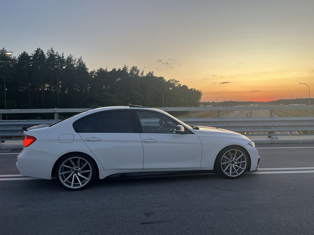 Bmw 328XI f30 LCI