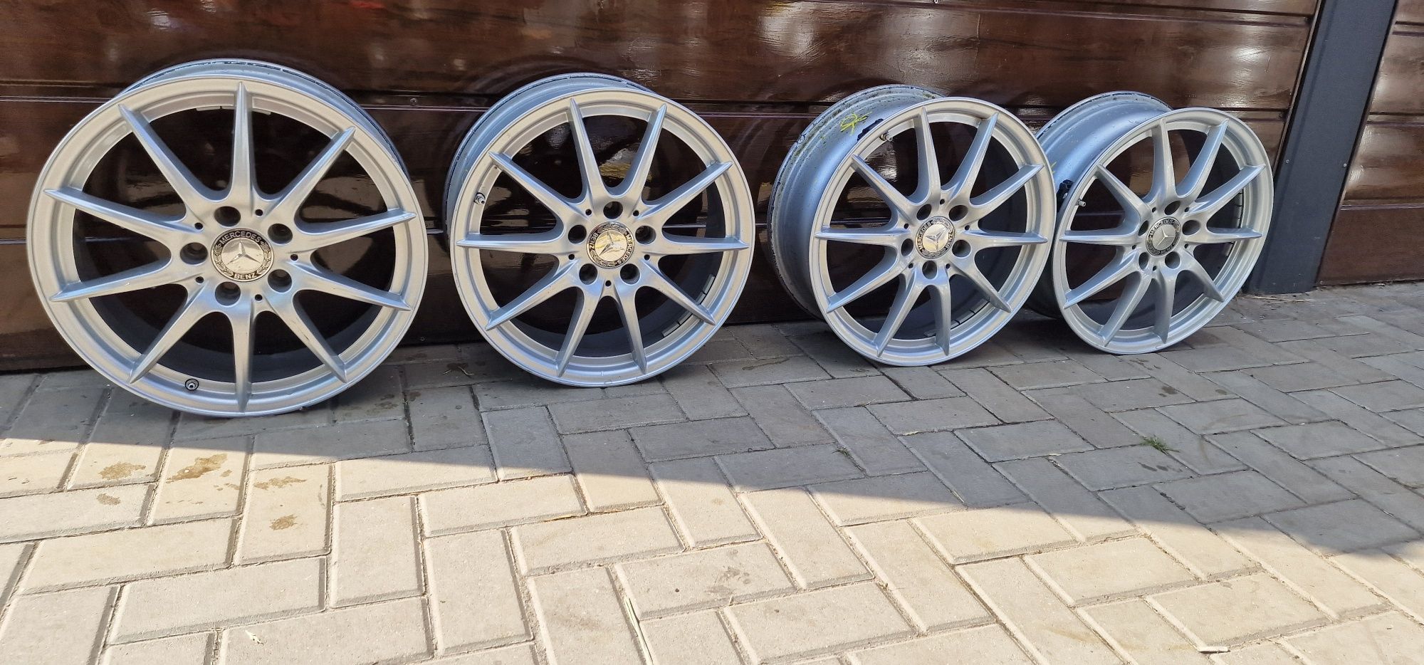 Felgi Aluminiowe Mercedes A-B-klasa R17 5x112 ET49-6.5J+czujniki TMS