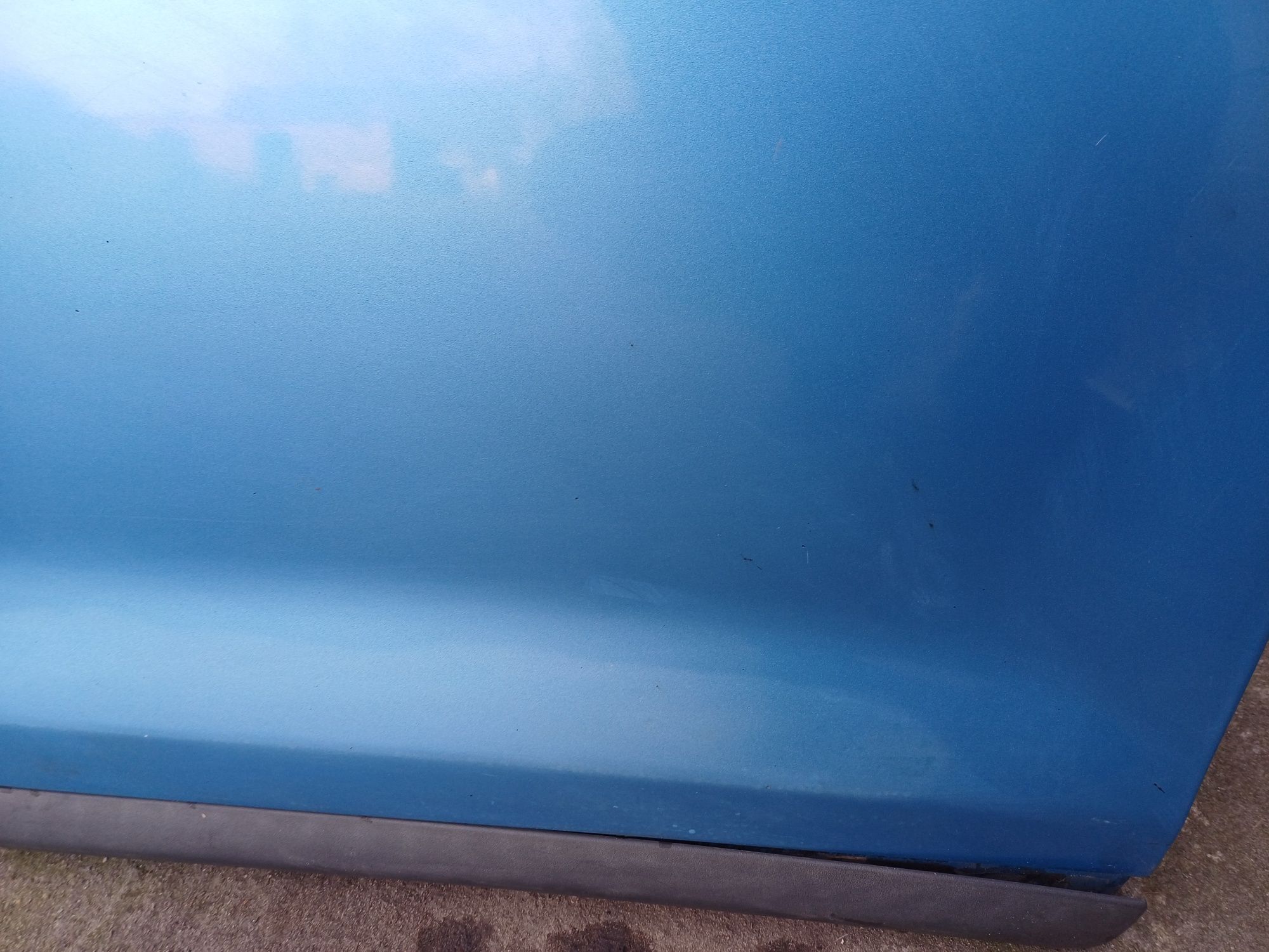 Drzwi Prawy przód i tył Ford Kuga Mk 1 kolor Q8