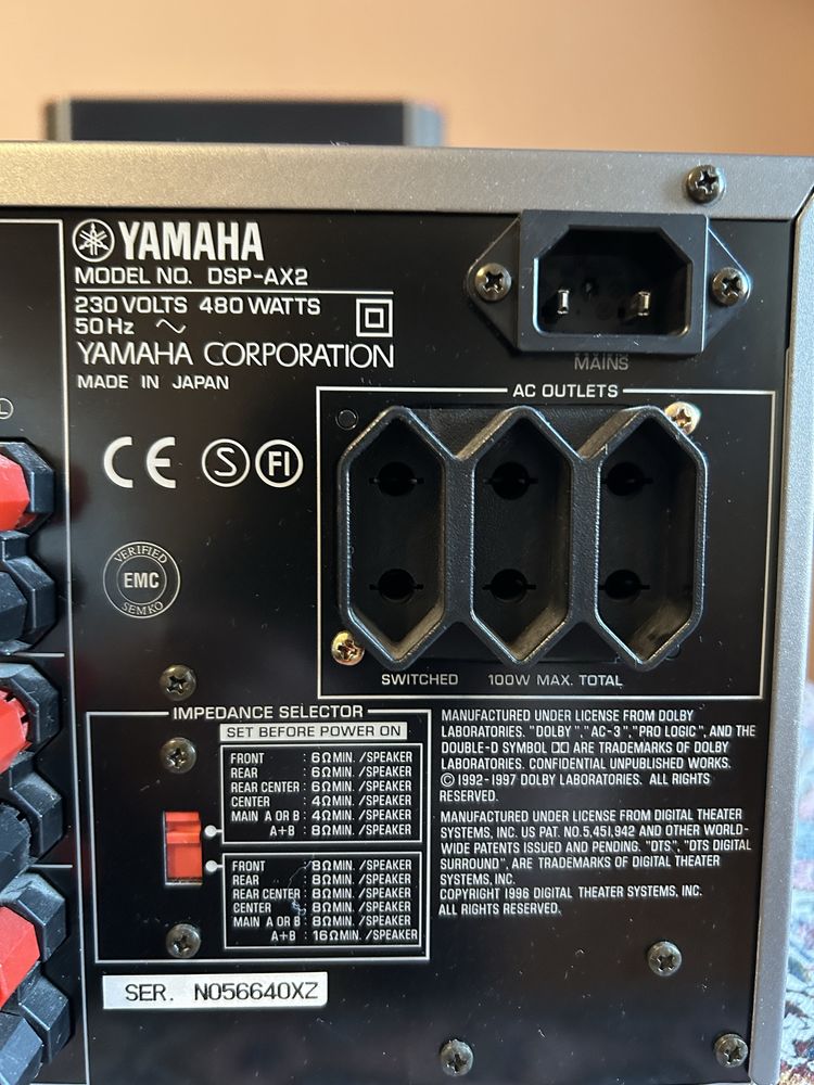 Amplituner Yamaha DSP-AX2