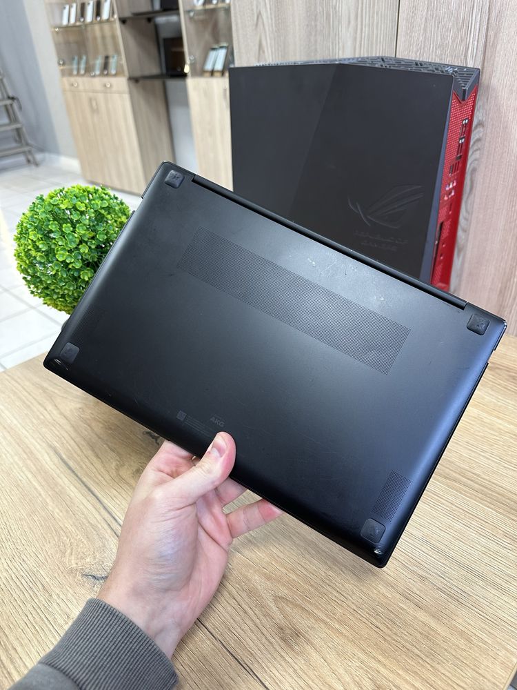 Samsung Book Pro 13.3" Oled i7 1165g7 8/512 Оплата Частинами!