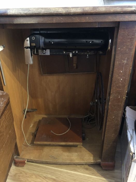 Швейна машинка Altenbugr ФРН 1956 рік, в робочому стані!