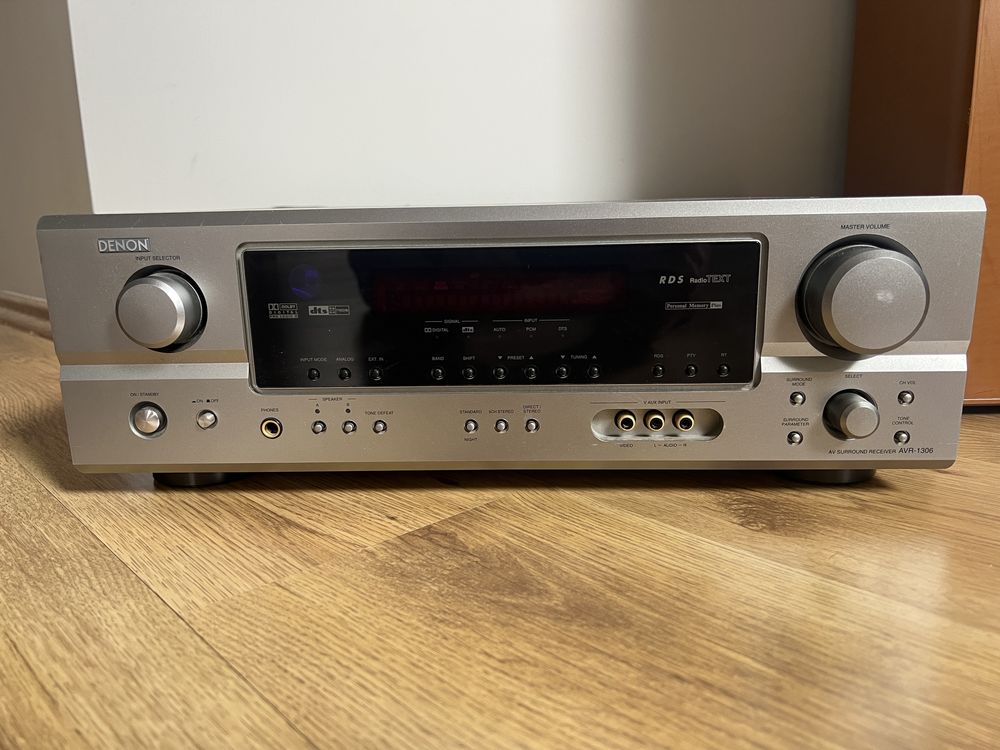 amplituner AV Surround Denon AVR-1306 i kolumy podlogowych koda AV701F